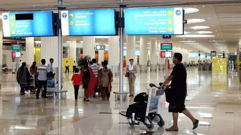 Zona de salidas del Aeropuerto Internacional de Dubai.