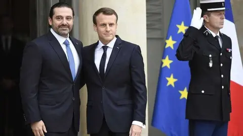 En la imagen AFP, el presidente francés y el primer ministro del Líbano.