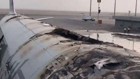 Una imagen del avión de Qatar Airways en el aeropuerto de Doha.