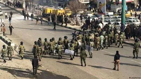 Una imagen de una de las protestas en Irán (Twitter)