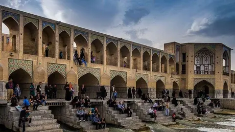 El Puente de los 33 arcos de Isfahan.