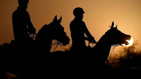Dos participantes de la Endurance Cup Jeque Mohammed bin Rashid Al Maktoum.