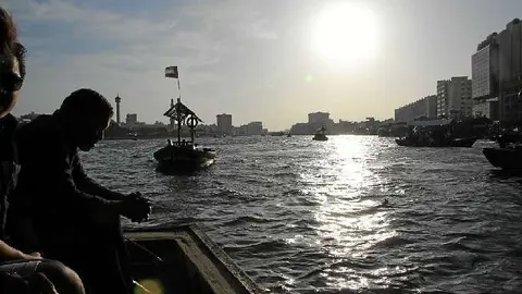 El transporte marítimo es un buen medio para evitar el tráfico rodado en Dubai.