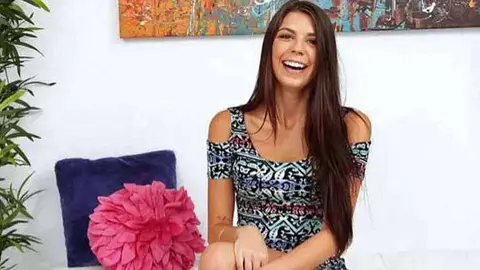 Una imagen de la actriz Olivia Lua.