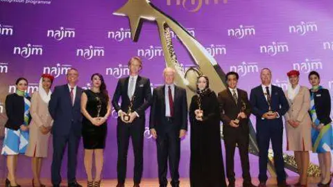 Los premiados por la aerolínea Emirates en el periodo 2017-2018.