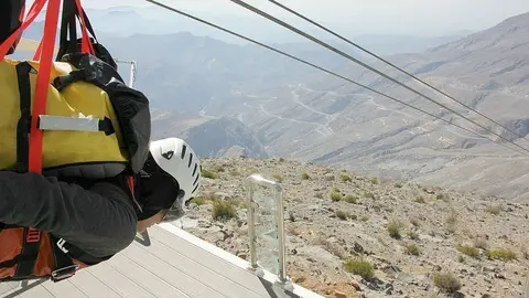 De cabeza al vac&iacute;o a 150 kil&oacute;metros por hora. (EL CORREO)