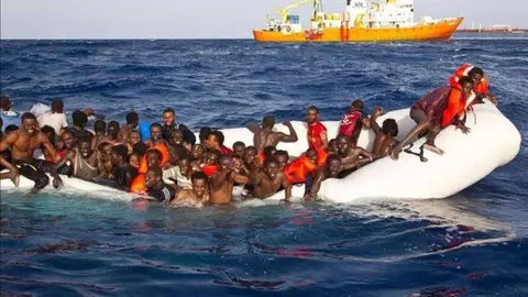 Migrantes en el Mar Rojo.