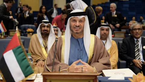 El ministro Gargash en el encuentro de la coalición internacional celebrado en Kuwait. (Wam)