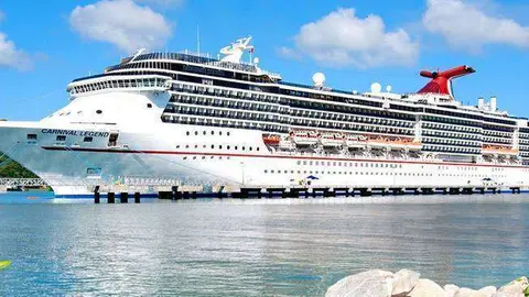 Un buque de la empresa de cruceros Carnival.