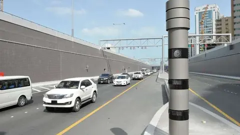 Un radar en una carretera de EAU. (Fuente externa)