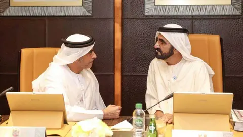 El vicepresidente de Emiratos, Mohammed bin Rashid Al Maktoum, ha asegurado que no se incrementarán las tasas federales en tres años. (WAM)