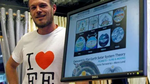 Howard George Stirrup, en su residencia de Benidorm. (EFE)