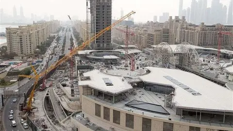 Nakheel Mall se encuentra en La Palmera de Dubai.