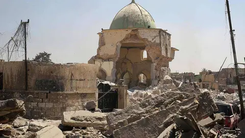 La mezquita Al Nuri en Mosul tras ser destruida por el Dáesh.