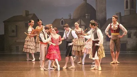 Un momento de la representación de 'Don Quijote' en Abu Dhabi. (EL CORREO)