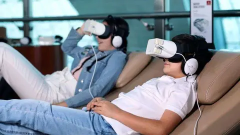 Las gafas de realidad virtual serán una de las herramientas necesarias del Metaverso.