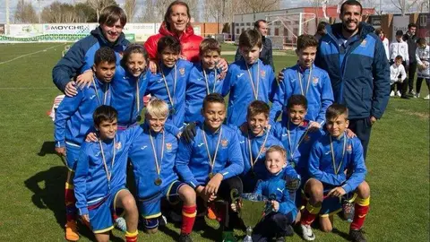 Michel Salgado y el equipo de Dubai campeones en España.