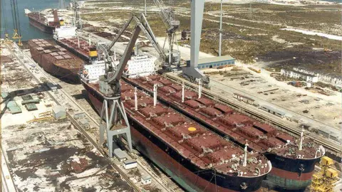 Imagen del astillero de Puerto Real.