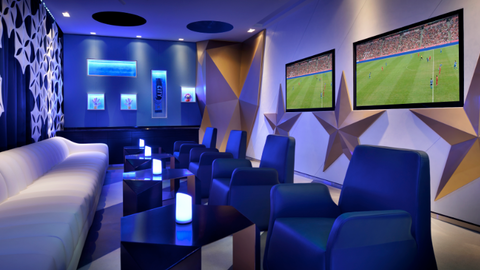 Sports bar Blue Sky en el hotel Southern Sun Abu Dhabi. (Cedida)