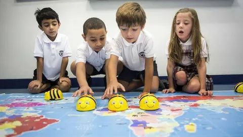 Niños en el colegio. (ELCORREO)