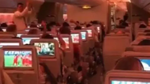 Una captura de pantalla del vídeo sobre el encuentro Colombia Inglaterra.