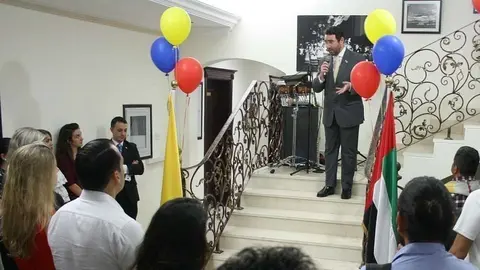 Intervención del embajador de Colombia durante la celebración del Día de la Independencia de su país en Abu Dhabi. (Cedida)