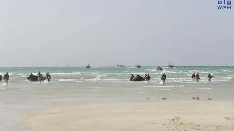 Una imagen de las maniobras militares conjuntas de Emiratos Árabes y el Reino Unido.