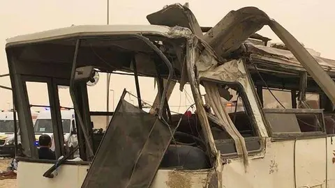 Estado en el que quedó el autobús tras el accidente.