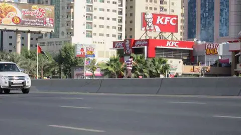 Una imagen de Al Ittihad Road en Sharjah.