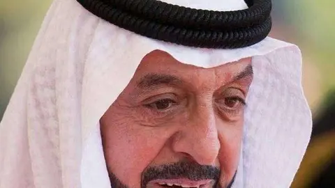 El presidente de EAU, el jeque Khalifa bin Zayed Al Nahyan,