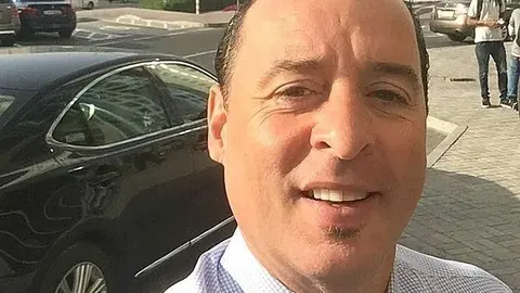 Borja Brañanova, en la Skeik Zayed Road de Dubai. (Cedida)