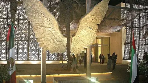 Alas de México en Manarat Al Saadiyat. (Leonardo Agudelo / EL CORREO)