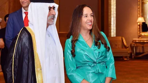 El ministro de Tolerancia de EAU junto a la embajadora de México. (Manaf K. Abbas. EL CORREO)