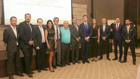 Foto de familia del Comité Ejecutivo del Spanish Business Council junto al embajador de España en la Asamblea Extraordinaria. (EL CORREO)