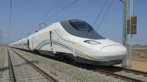 El tren de alta velocidad español en Arabia Saudita es conocido como el 'AVE del desierto'.