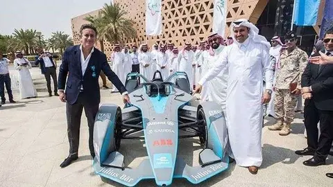 Alejandro Agag durante la presentación de la carrera en Riad.