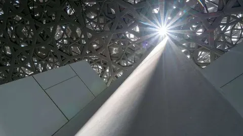 Cúpula del Louvre de Abu Dhabi. (@LouvreAbuDhabi)