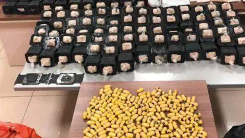 Droga incautada en Abu Dhabi. (Policía Abu Dhabi)