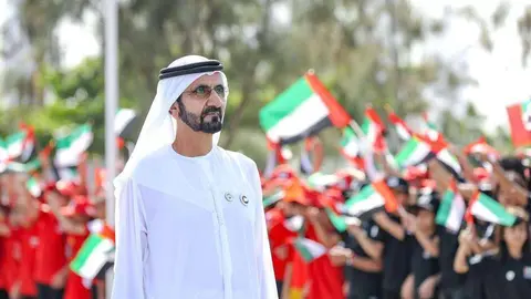Sheikh Mohammed bin Rashid Al Maktoum durante la celebración del Día de la Bandera en Union House. (WAM)