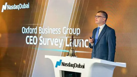 Oliver Cornock, editor gerente de OBG para Oriente Medio, durante la presentación del barómetro en Dubai. (Nasdaq Dubai)