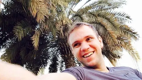Matthew Hedges ha logrado la libertad sólo cinco días después de haber sido condenado a cadena perpetua por espionaje en Emiratos Árabes.