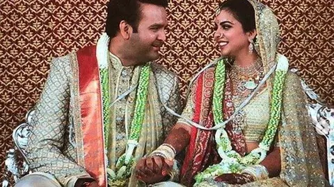 Novios indios durante su boda. (Instagram)