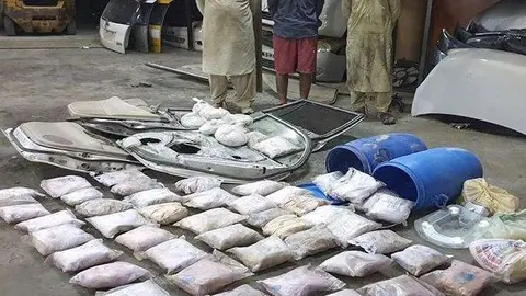 La Policía de Abu Dhabi distribuyó esta imagen de la droga confiscada.
