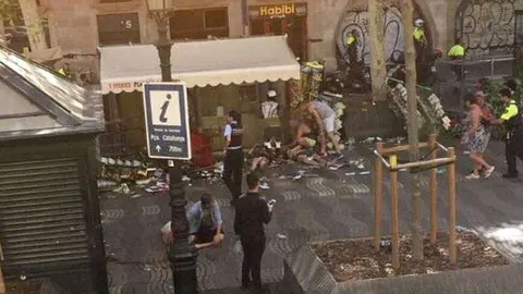 Imagen tomada inmediatamente después de producirse el atropello masivo. (Twitter / @lustsgrandes)