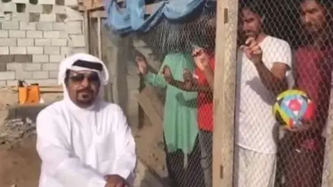 Un fotograma del vídeo divulgado por las redes sociales.