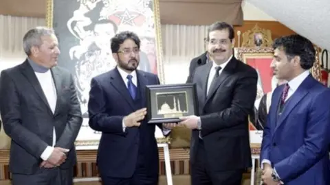 Encuentro diplomático entre Emiratos y Marruecos. (WAM)