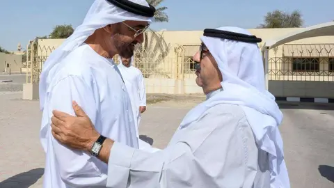 El príncipe heredero de Kuwait y el ministro de Defensa de Kuwait.