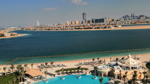 Una vista de Dubai desde un hotel en La Palmera. (EL CORREO)