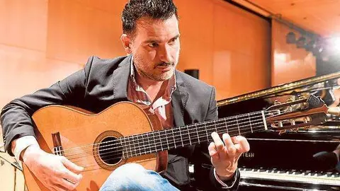 El artista de flamenco Carlos Piñana.