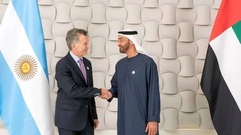 El presidente de Argentina y el príncipe heredero de Abu Dhabi.